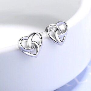 Madilyn Minimalist Style Heart Sterling Silver Earrings Gift Packaged